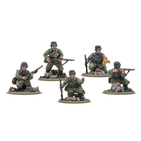 PRE ORDER - BOLT ACTION German Veteran Infantry Platoon