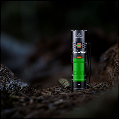 Latarka taktyczna LED Fenix PD25R czarna 