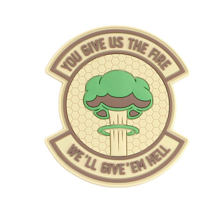 Naszywka 3D PVC We give 'em hell piaskowa