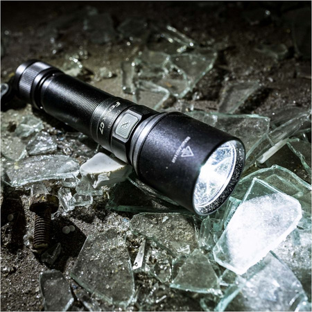 Latarka LED Fenix C7
