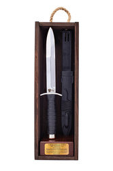 Nóż wz.98 LUX w skrzynce pionowej